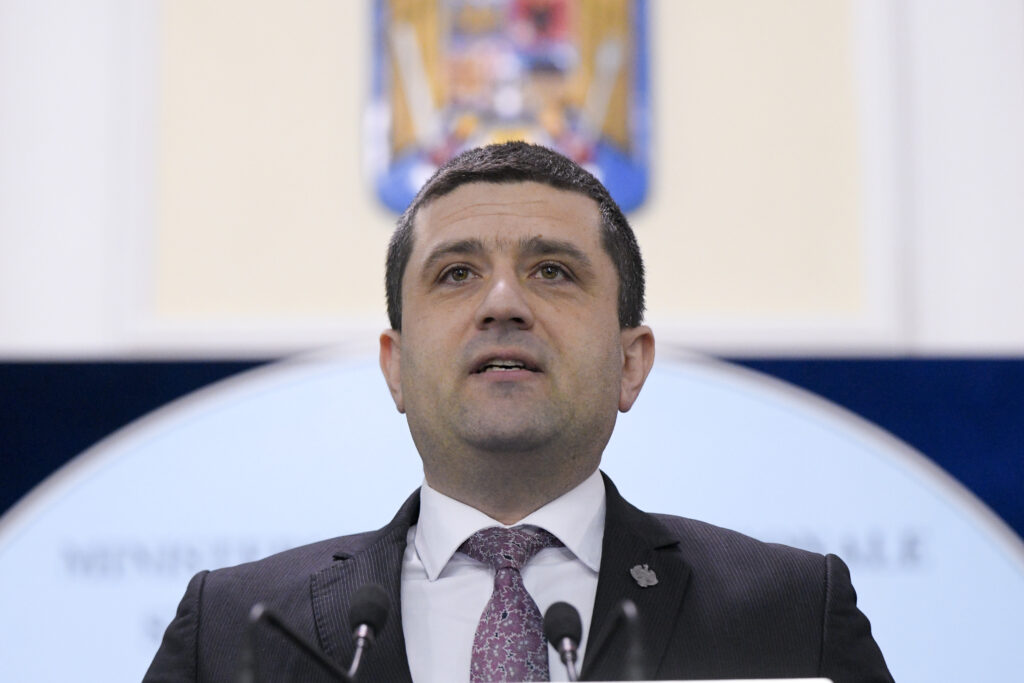 radu-miruta,-mesaj-la-patru-ani-de-razboi-in-ucraina:-problemele-romaniei-nu-sunt-vina-victimelor-unui-razboi