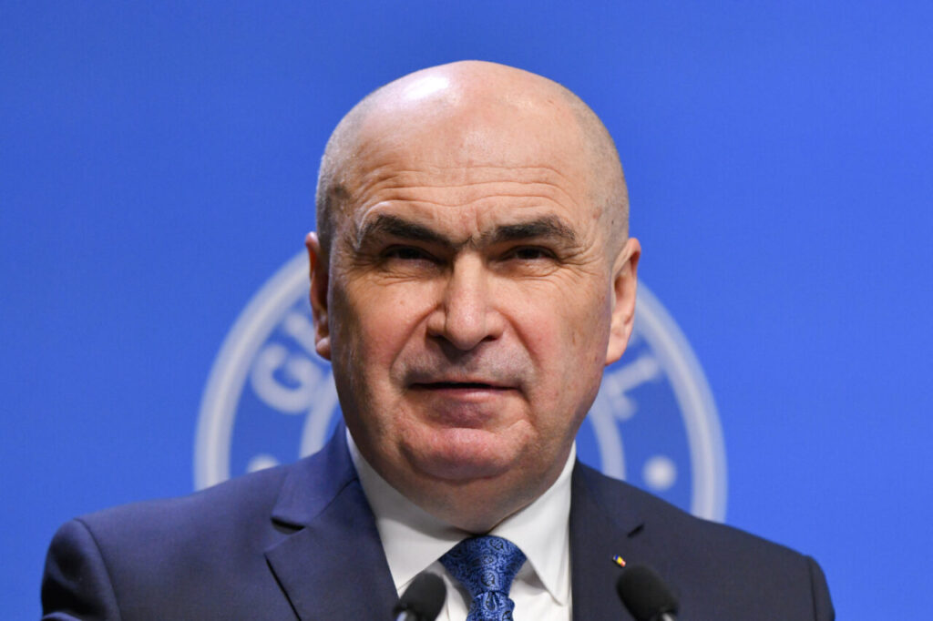 reforma-administratiei-adoptata-de-guvernul-bolojan-aduce-taieri-masive-dispar-13.000-de-posturi-din-administratia-locala