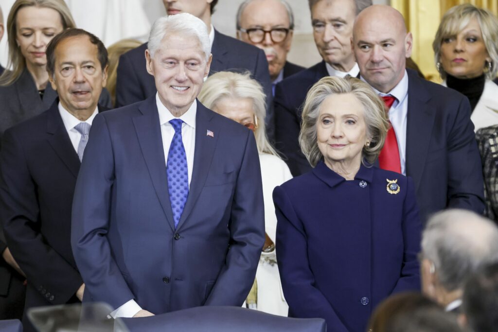 fostul-presedinte-american-bill-clinton,-interogat-din-cauza-legaturilor-cu-jeffrey-epstein