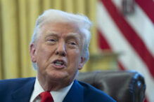 trump-afirma-ca-nu-a-luat-nici-o-decizie-finala-in-privinta-iranului-dar-glontul-e-fost-tras-deja-portavionul-uss-gerald-r.-ford-este-pe-pozitii