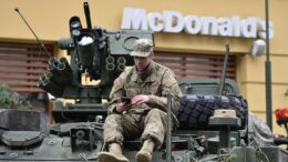 iphone-si-ipad,-aprobate-oficial-pentru-informatii-clasificate-nato