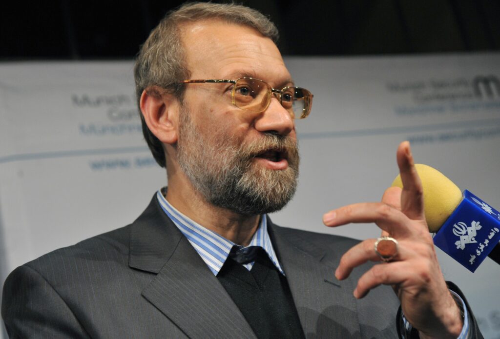 seful-securitatii-iraniene,-ali-larijani,-respinge-negocierile-cu-sua-si-il-acuza-pe-trump-de-haos
