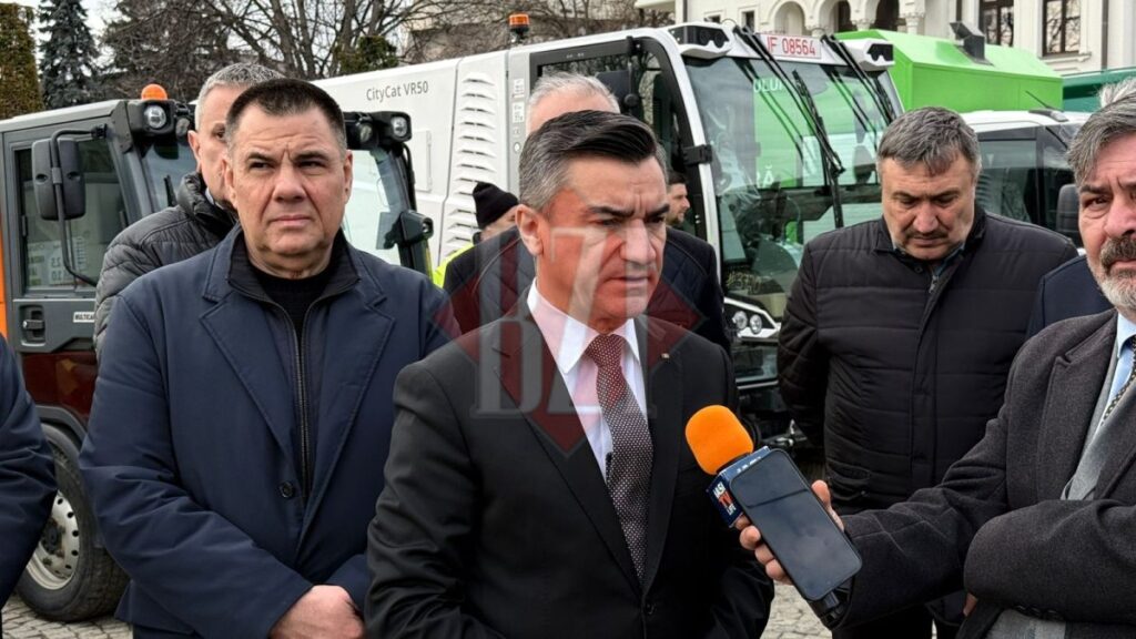 mihai-chirica-sustine-declaratii-de-presa-la-lansarea-campaniei-de-curatenie-de-primavara