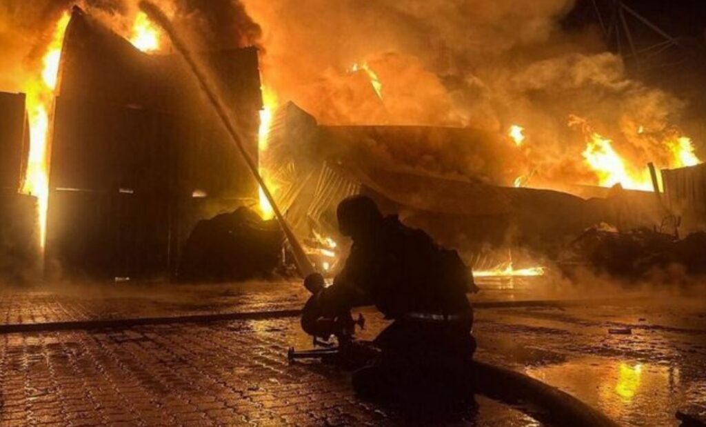 o-familie-de-cinci-persoane-a-murit-intr-un-incendiu-provocat-intentionat-in-finlanda