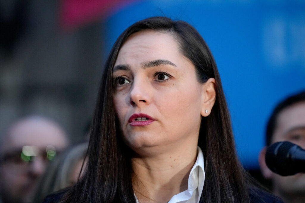 scandal-in-parlament-pot-acuza-ca-membrii-pe-care-i-a-exclus-pun-bete-in-roate-partidului.-ce-acuzatii-aduce-ana-maria-gavrila