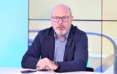 algoritmele-ai-sunt-prezentul-dar-a-vindeca-inseamna-a-fi-acolo-si-impreuna