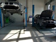 autoturisme-de-lux-trecute-pe-la-mai-multi-proprietari-si-sute-de-mii-de-kilometri-stersi-din-bord.-dezvaluiri-de-la-specialistii-carvertical