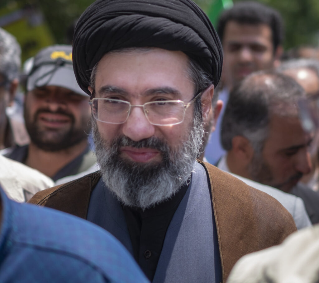 reuters:-serviciile-de-informatii-americane-nu-vad-un-risc-iminent-de-prabusire-a-conducerii-iraniene