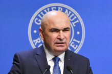 bolojan,-atacat-de-subordonati:-bugetul-ridica-serioase-semne-de-intrebare-privind-realismul-economic-si-responsabilitatea-juridica