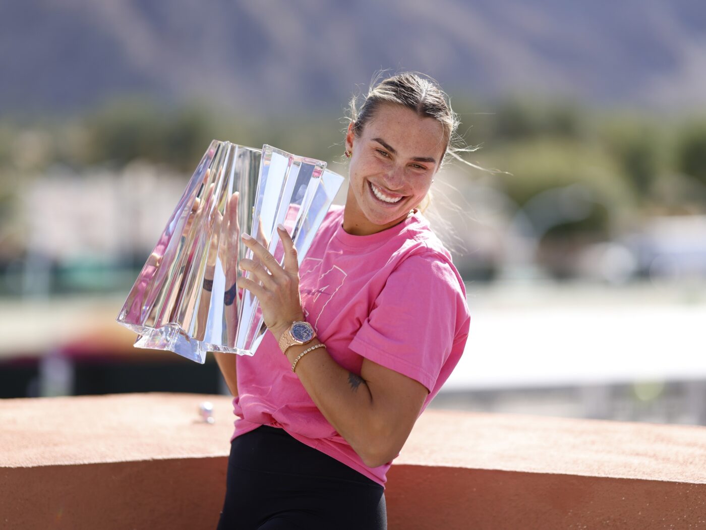 aryna-sabalenka-a-cucerit-indian-wells-dupa-o-revenire-spectaculoasa-in-finala-cu-elena-rybakina