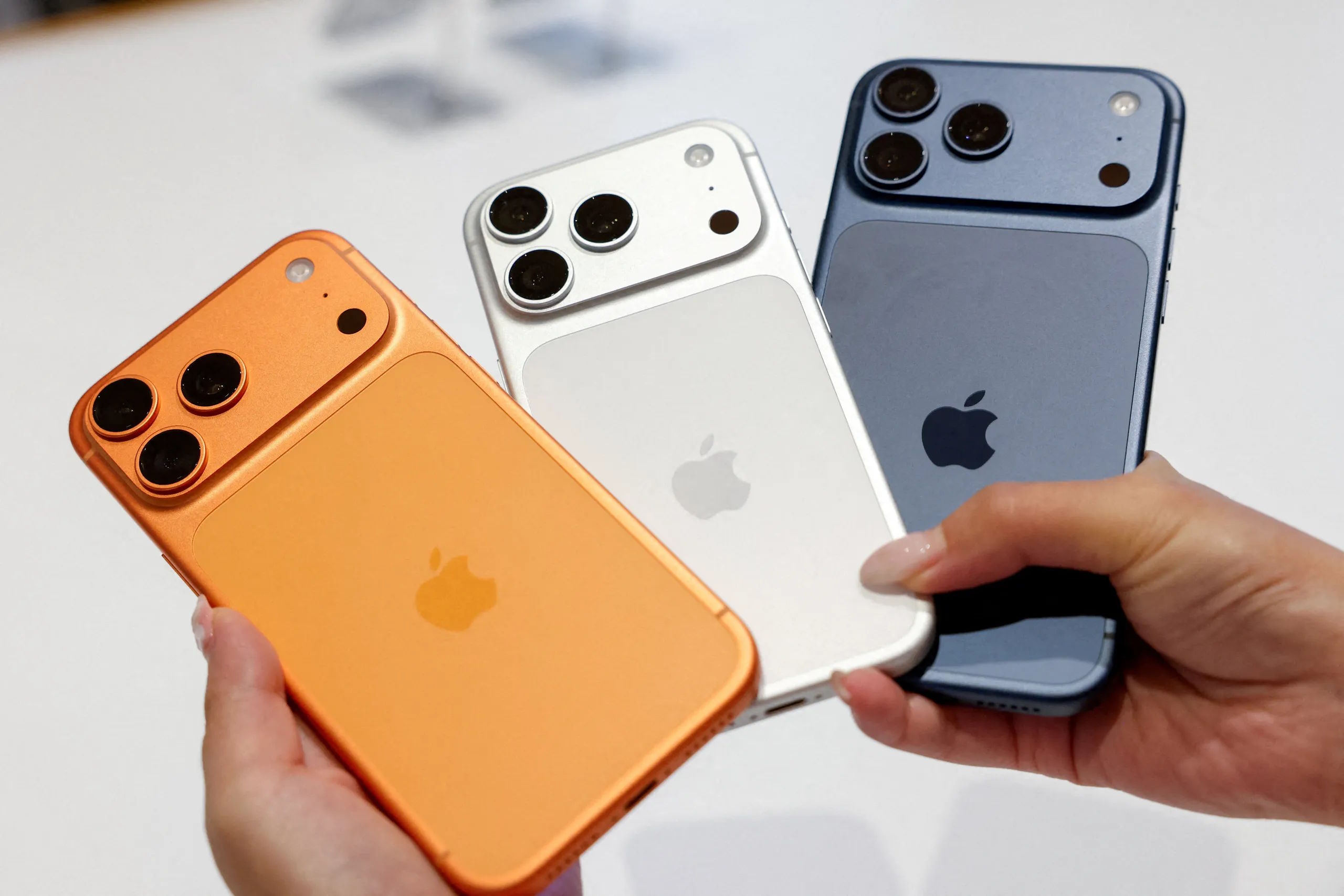 google-a-identificat-un-virus-iphone-care-ar-fi-infectat-sute-de-milioane-de-dispozitive