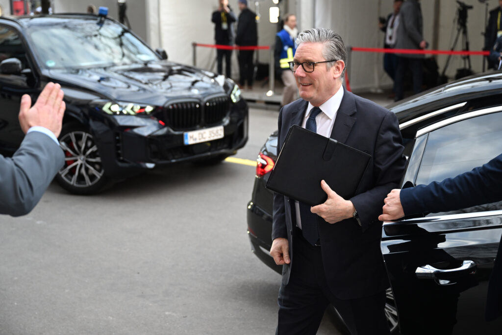 starmer-a-spus-nu,-apoi-si-a-schimbat-pozitia.-bazele-britanice,-deschise-pentru-loviturile-sua-asupra-iranului
