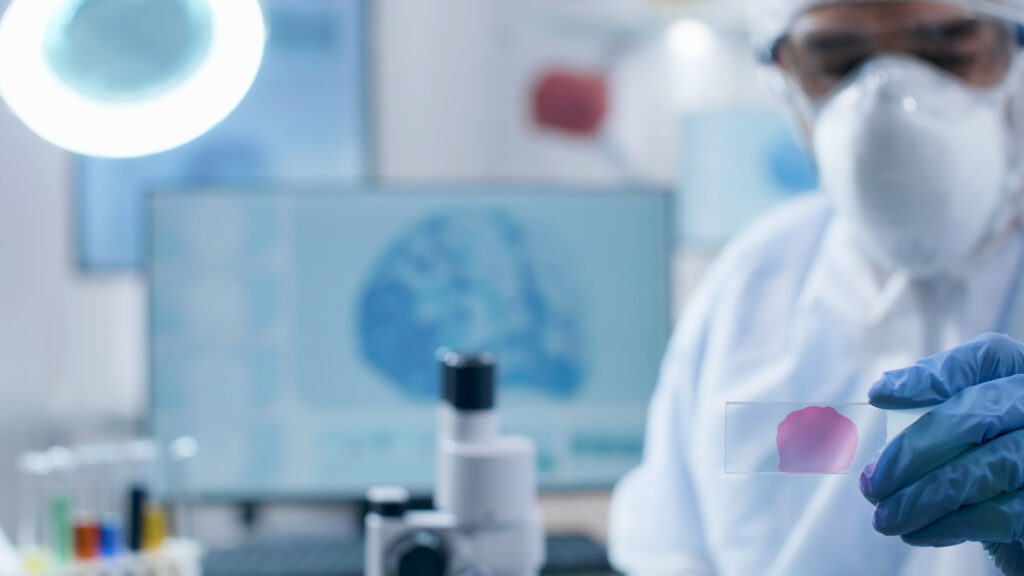 nu-chimioterapie,-ci-bacterii.-cercetatorii-au-gasit-o-metoda-sa-atace-cancerul-din-interior-fara-sa-afecteze-restul-corpului