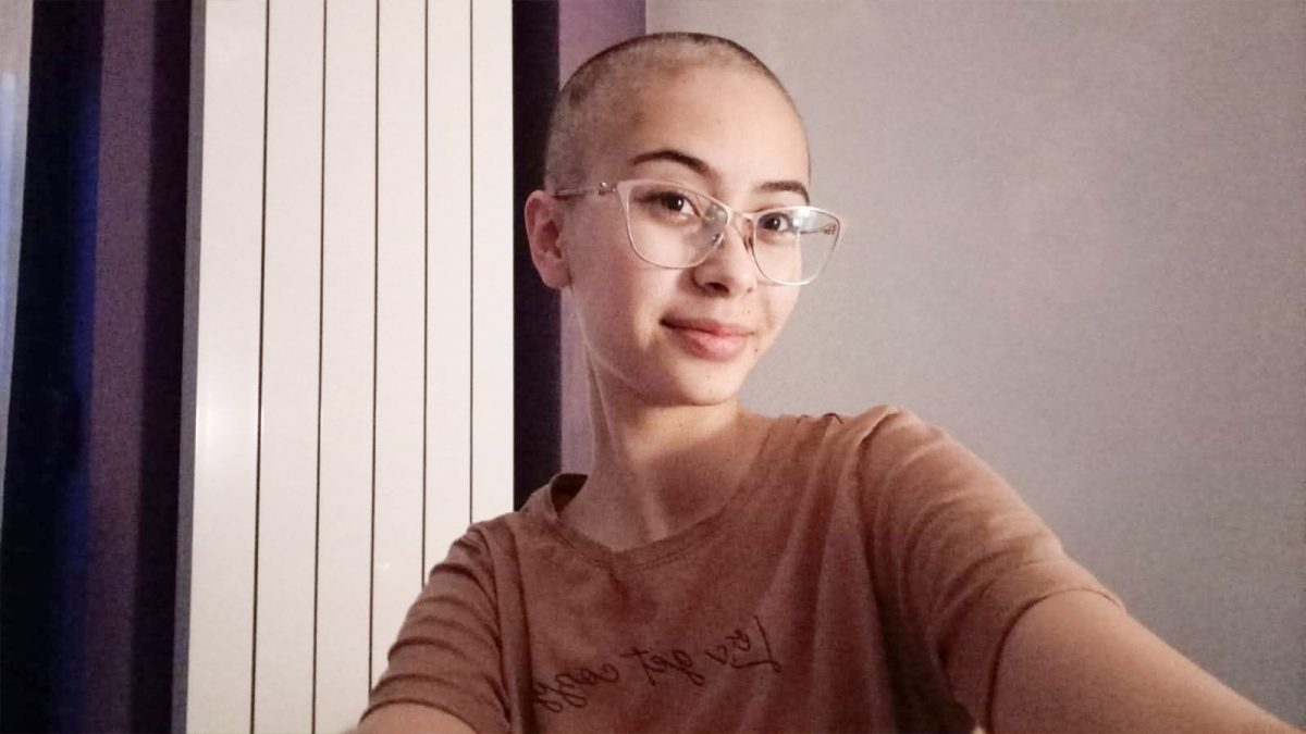 paula-minea,-eleva-in-clasa-a-xii-a-la-colegiul-pedagogic-din-iasi,-are-nevoie-de-ajutor-in-lupta-cu-cancerul.-cred-ca-am-plans-vreo-doua-zile-cand-am-aflat-de-amputare