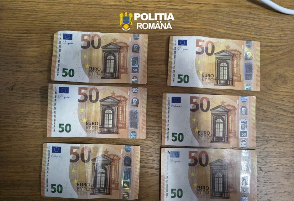 tineri-retinuti-la-iasi-pentru-bani-falsi-si-inselaciuni-cu-bancnote-de-50-de-euro