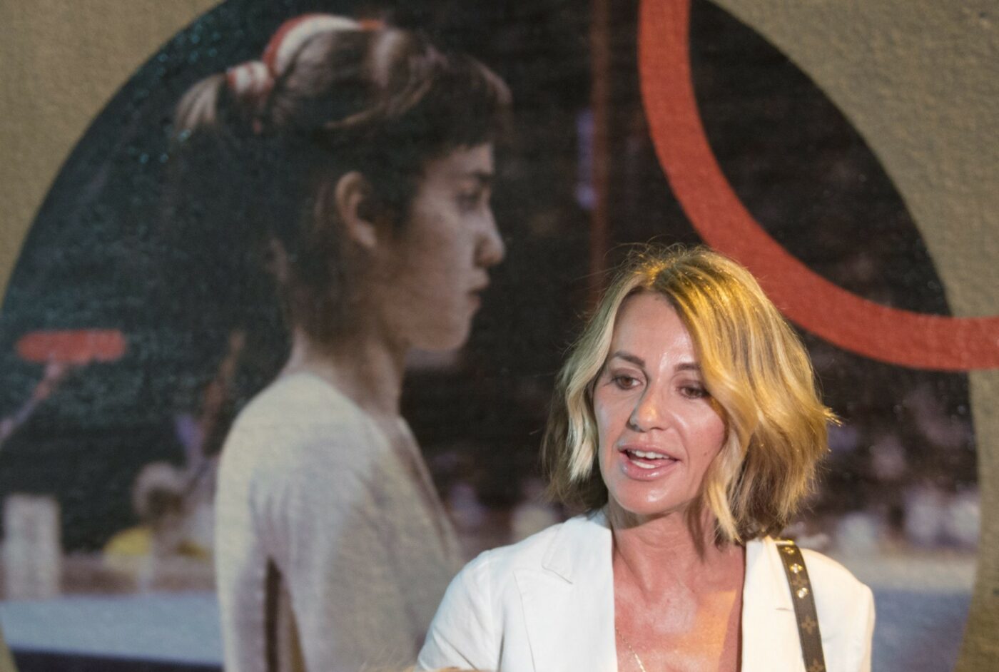 jurnalistii-de-la-gazzetta-dello-sport-i-au-dedicat-nadiei-comaneci-doua-pagini-in-suplimentul-sportweek