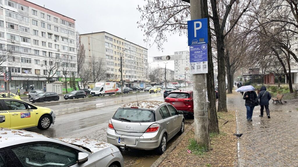 soferii-care-parcheaza-pe-bulevardul-alexandru-cel-bun-din-iasi-vor-fi-taxati!-localnicii-se-tem-ca-strazile-dintre-blocuri-vor-fi-aglomerate-de-masini