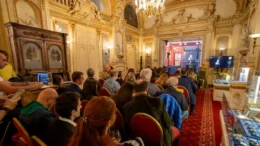 noi-premiere-pentru-piata-de-arta-din-romania,-in-a-doua-parte-a-colectiei-darius-valcov.-artmark-scoate-la-licitatie-un-renoir,-o-serie-andy-warhol-si-ceramica-pictata-de-picasso