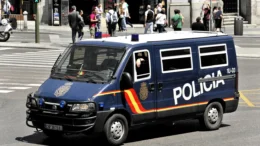 politia-spaniola-a-gasit-pe-un-site-de-comert-online-un-manuscris-pierdut-din-secolul-al-xvii-lea.-cat-cerea-vanzatorul-si-ce-le-a-spus-anchetatorilor
