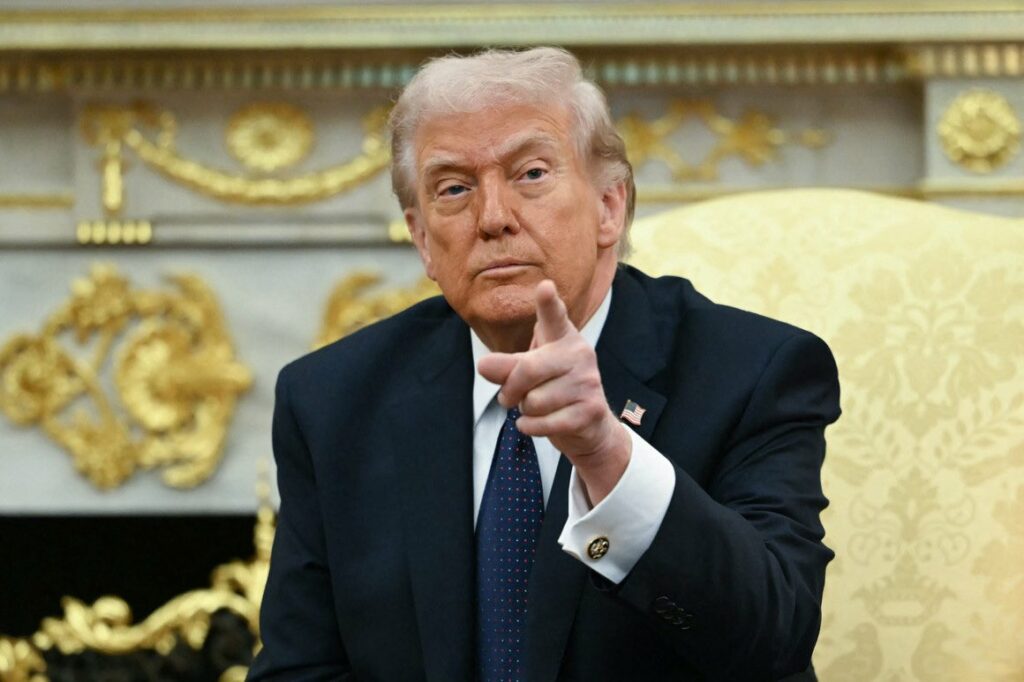 donald-trump:-iranul-a-acceptat-sa-renunte-la-uraniul-imbogatit,-in-schimbul-relaxarii-sanctiunilor.-ce-avertisment-lanseaza