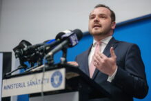 mai-multe-operatii-pe-zi-si-garzi-reorganizate:-modificare-legislativa-pusa-in-transparenta-de-ministrul-sanatatii