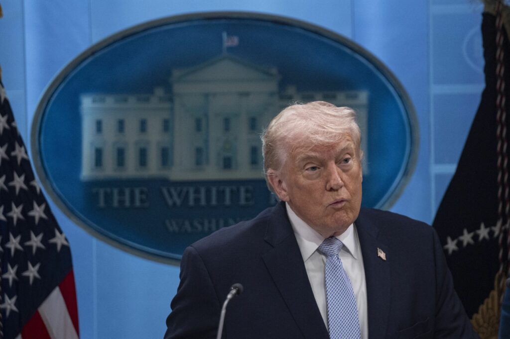 trump-cere-nato-sa-redeschida-stramtoarea-ormuz-in-cateva-zile.-aliatii-discuta-o-posibila-interventie-navala