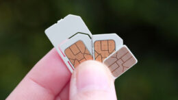 google-pregateste-un-cadou-pentru-utilizatorii-de-android-care-folosesc-doua-cartele-sim