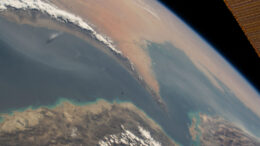 nyt:-asul-din-maneca-iranului:-stramtoarea-ormuz-devine-noul-instrument-de-descurajare