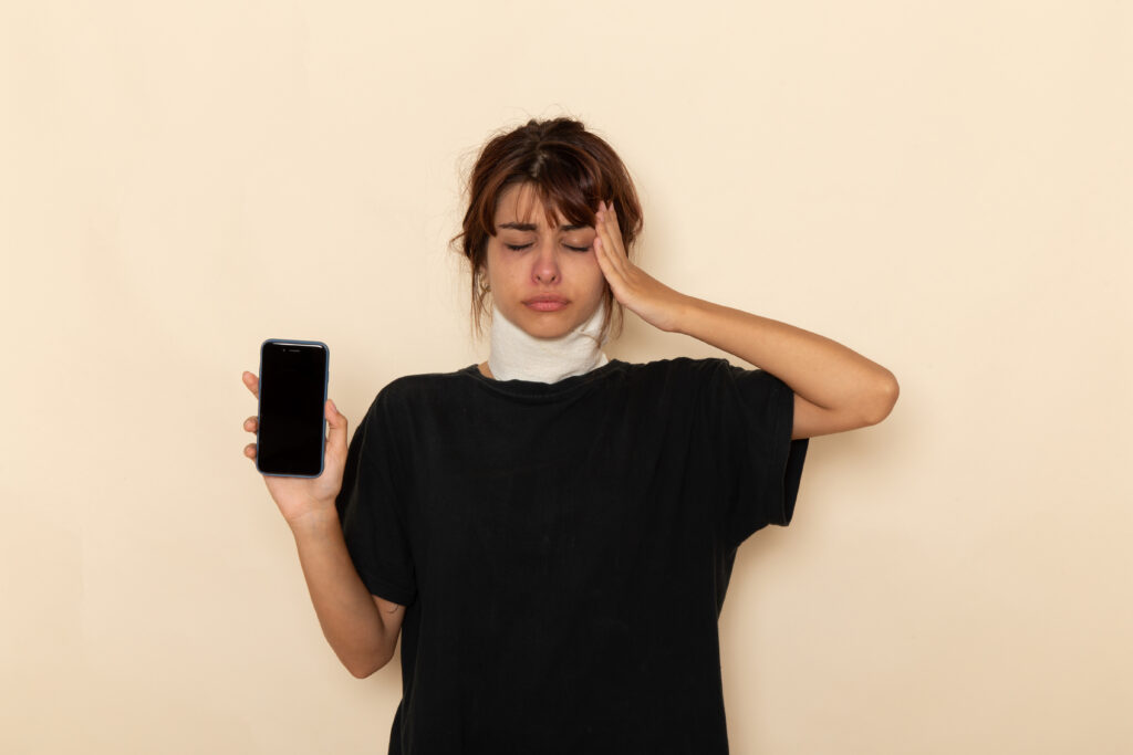 relaxarea-pe-telefon,-o-iluzie-confirmata-de-neurologie.-ce-face-telefonul-cu-creierul-tau