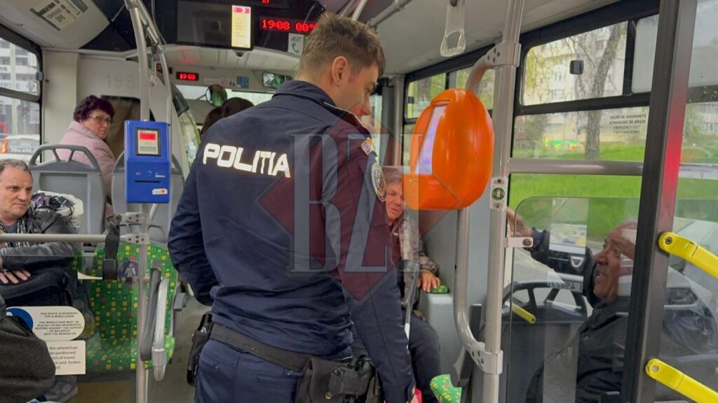 scandal-monstru-intr-un-autobuz-ctp-de-pe-traseul-27,-din-cauza-unui-cuplu-incins.-calatorii-nu-au-mai-suportat-si-au-cerut-interventia-politiei-–-exclusiv