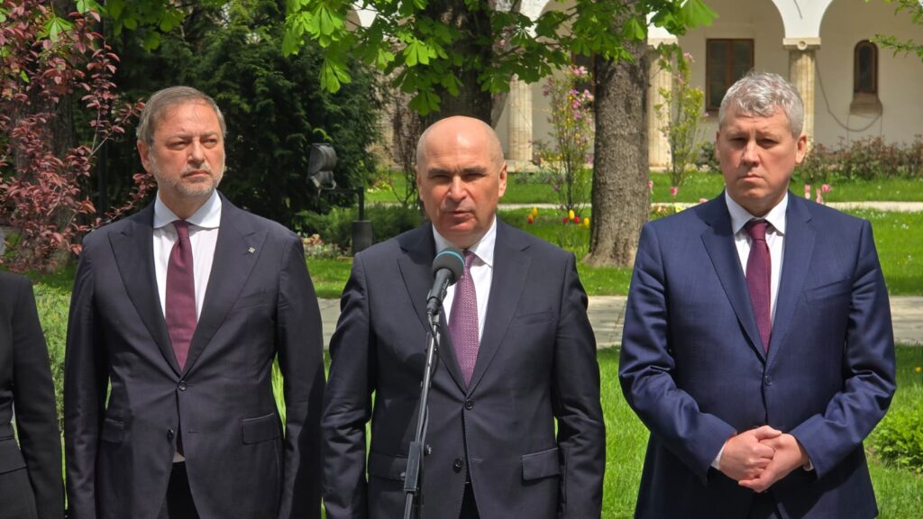 pnl-a-iesit-de-la-consultarile-de-la-cotroceni.-ilie-bolojan:-imi-asum-in-continuare-mandatul-de-premier