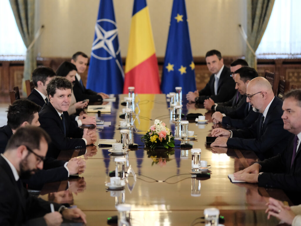 tanczos-barna:-nicusor-dan-e-un-presedinte-echidistant-/-nu-m-as-fi-asteptat-sa-l-apere-pe-bolojan