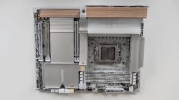 gigabyte-x870e-aero-x3d-wood,-o-placa-de-baza-cu-personalitate-(review)