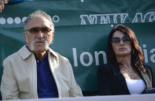 nadia-comaneci,-magnet-de-atentie-la-madrid.-a-stat-in-loja-lui-ion-tiriac-si-a-discutat-cu-sotia-unui-protejat-al-magnatului-roman
