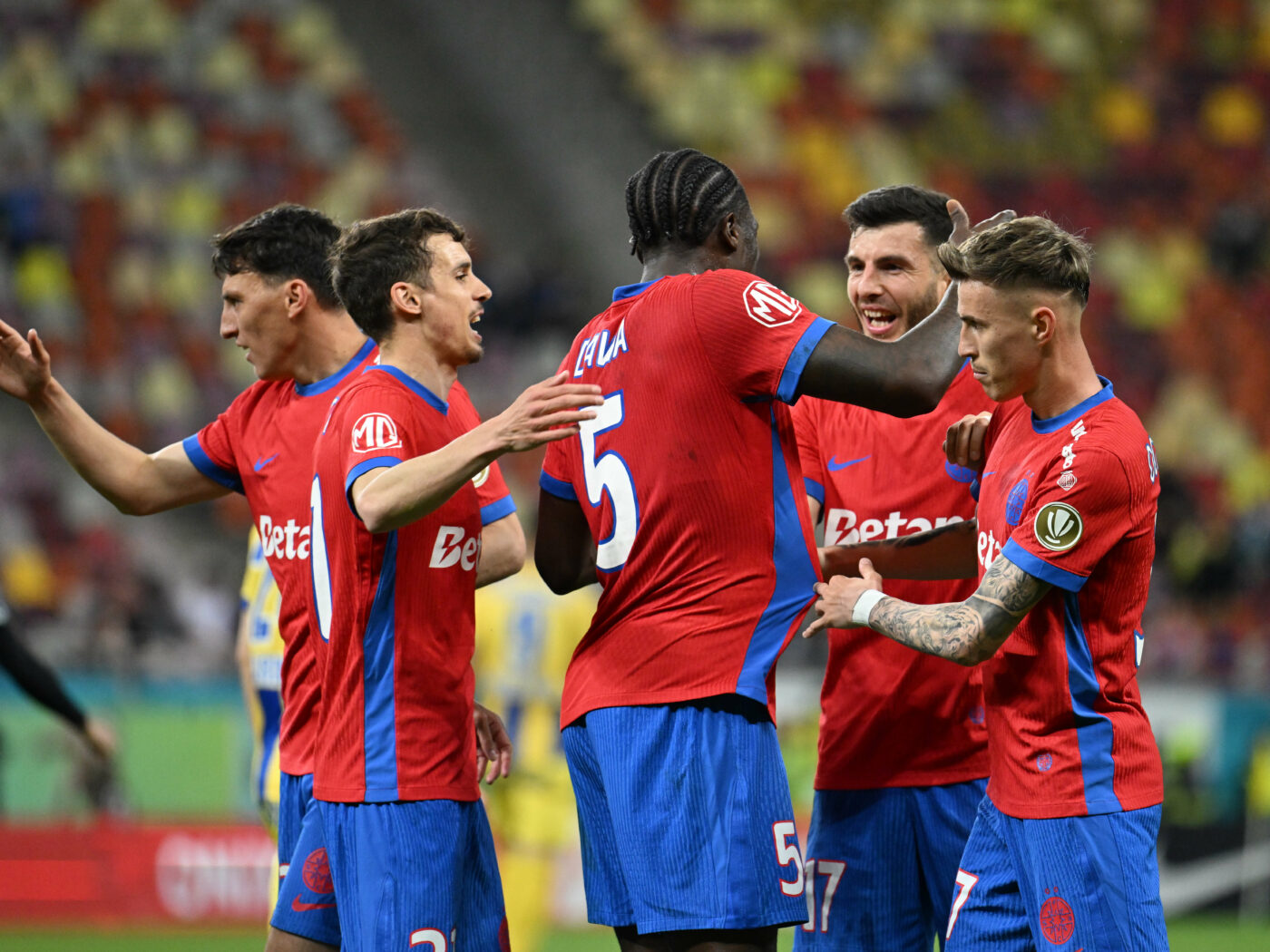 au-venit-special-pentru-vedeta-lui-gigi-becali-de-la-fcsb:-e-legenda!-celelalte-doua-tinte-importante-din-romania