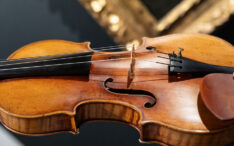 o-vioara-stradivarius-de-10-milioane-de-euro,-considerata-pierduta-in-cel-de-al-doilea-razboi-mondial,-este-posibil-sa-fi-reaparut