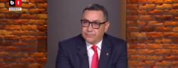 victor-ponta:-premierul-romaniei-a-fost-luat-ostatic-de-o-grupare-terorista/-teroristii-au-ocupat-sediul-guvernului.-ce-apel-face-fostul-premier