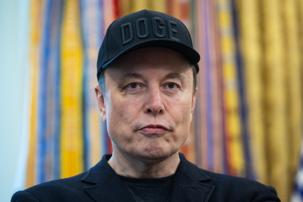 musk-afirma-ca-baza-donatiilor-caritabile-este-in-joc-in-procesul-cu-openai