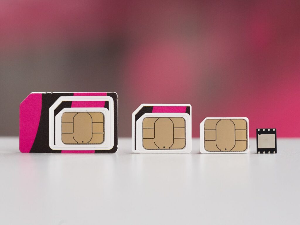 era-mai-bine-inainte?-adoptia-esim-are-succes-doar-in-tarile-care-elimina-cartela-sim-din-dotarea-noilor-modele-de-telefoane