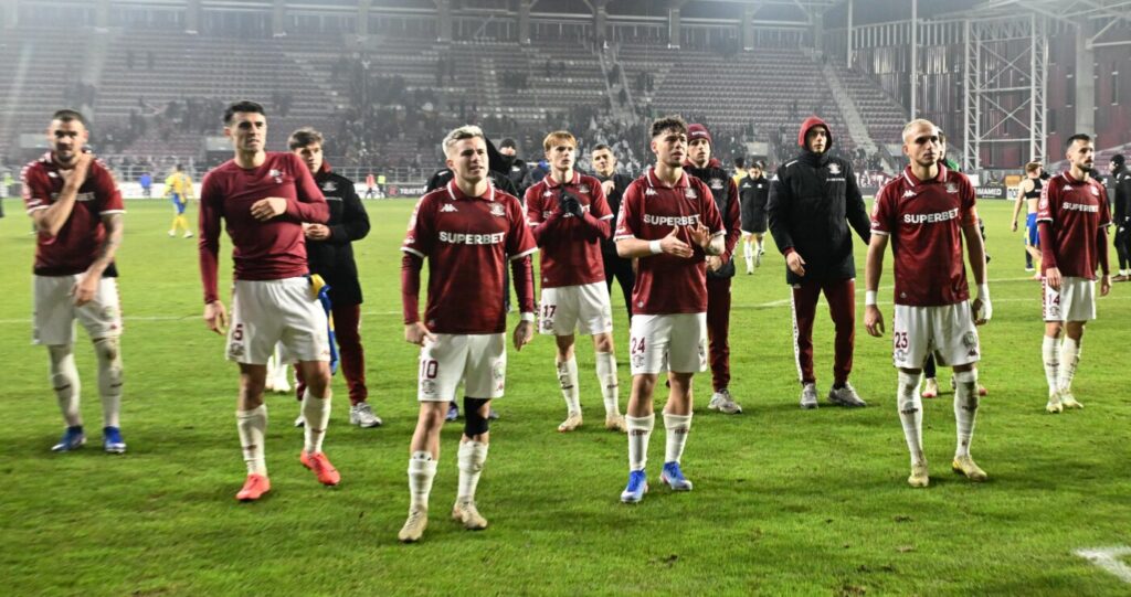 fotbalistul-lui-dan-sucu-a-reactionat-dupa-ce-victor-piturca-l-a-criticat:-nu-stie-prin-ce-am-trecut.-altul-s-ar-fi-lasat
