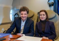 nicusor-dan,-alaturi-de-maia-sandu-in-drum-spre-reuniunea-comunitatii-politice-europene-de-la-erevan