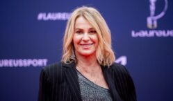 nadia-comaneci-a-dat-nota-zilei:-10-perfect