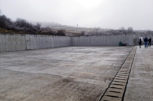 o-firma-din-cluj-si-una-din-suceava-vor-sa-construiasca-o-platforma-pentru-depozitarea-gunoiului-in-aroneanu!-contractul-depaseste-un-milion-de-lei