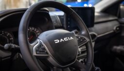 cum-arata-dacia-sandman,-camperul-asteptat-de-o-lume-intreaga.-spaniolii-au-creat-imagini-cu-bijuteria-ce-pare-un-apartament-pe-roti