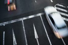 doi-romani-care-se-dadeau-drept-politisti-au-jefuit-un-camionagiu-bulgar-in-ungaria