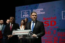 deputatul-bogdan-cojocaru:-premierul-demis-ilie-bolojan-se-tine-cu-dintii-de-scaun,-investitii-de-miliarde-de-euro-pentru-regiunea-moldovei-sunt-in-pericol