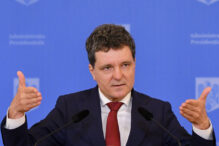 nicusor-dan-explica-de-ce-a-inlocuit-in-discurs-termenul-pro-european-cu-pro-occidental
