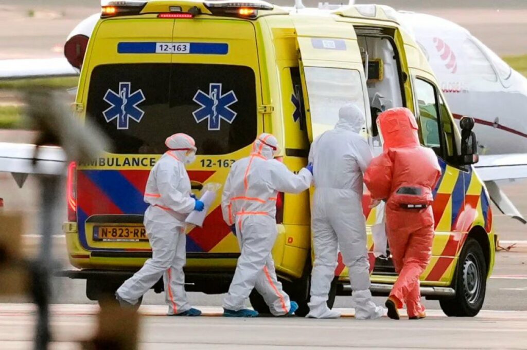 toti-pasagerii-evacuati-in-olanda-de-pe-nava-de-croaziera-afectata-de-hantavirus-au-avut-rezultate-negative-la-testare
