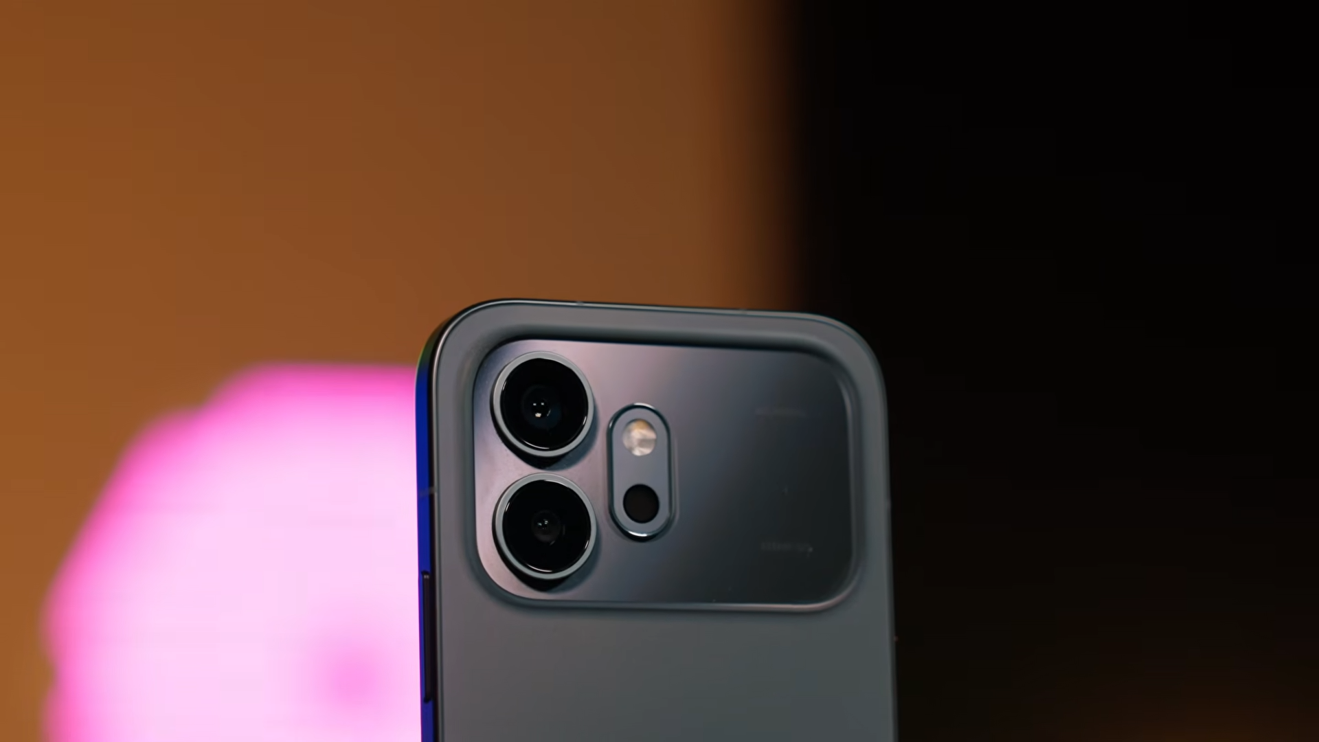 honor-600-–-fratele-mijlociu-al-familiei-600-este-gata-sa-ti-fie-alaturi