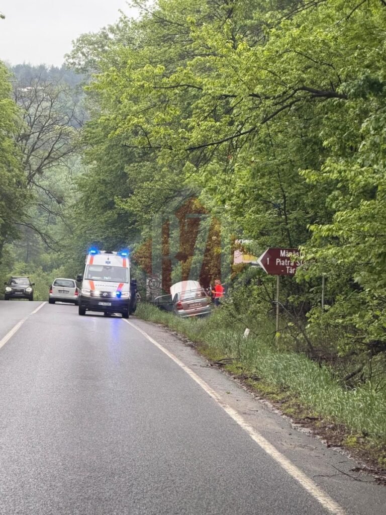 accident-rutier-in-bucium.-un-sofer-a-ajuns-cu-masina-in-sant